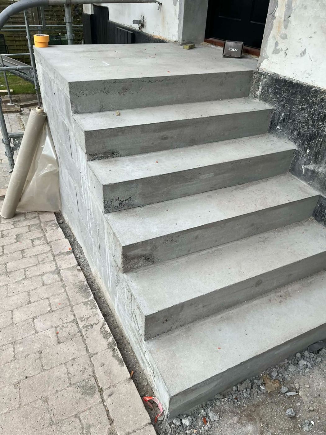 Betontrappe før renovering