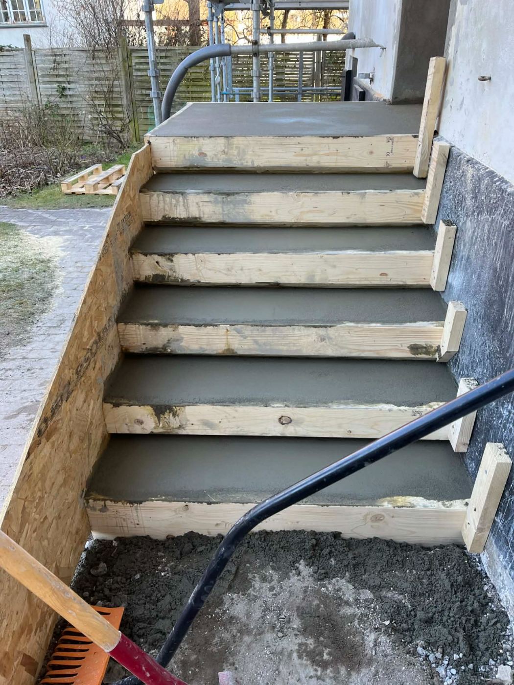 Støbning og opbygning af betontrappe