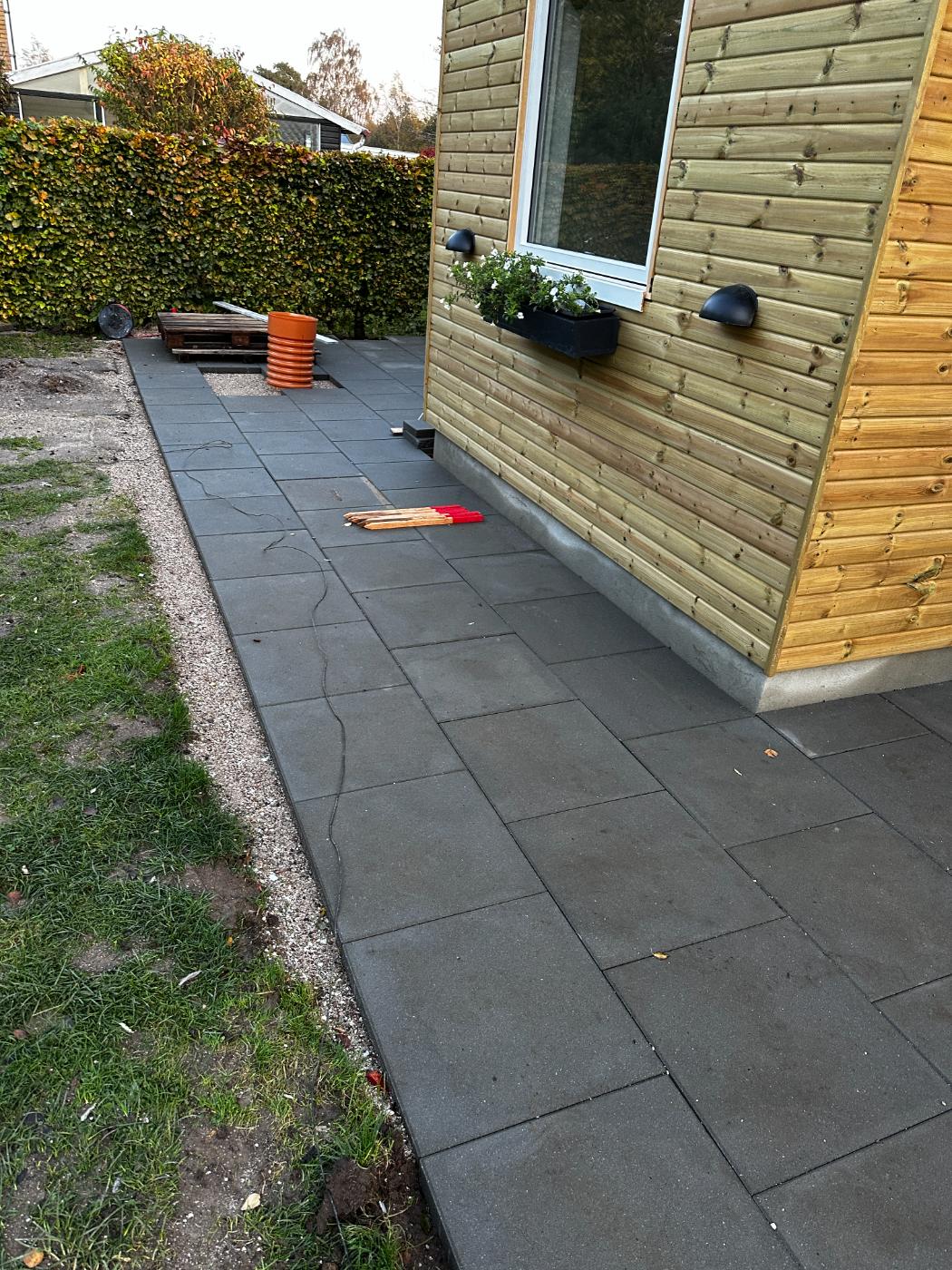 Anneks under renovering i Dronningmølle