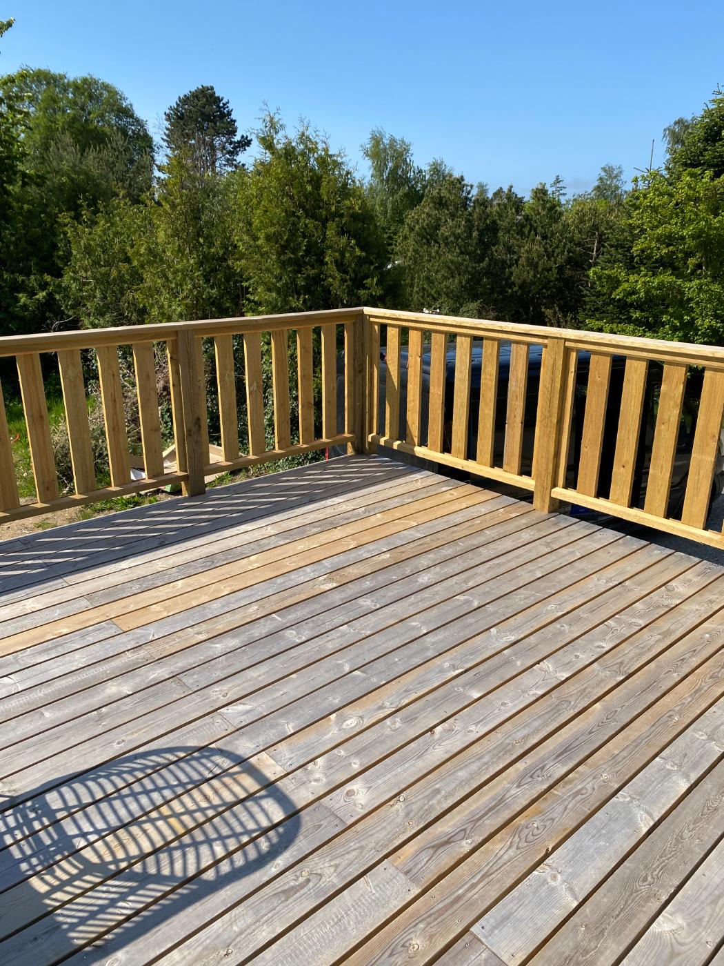 Terrasseindhegning i træ